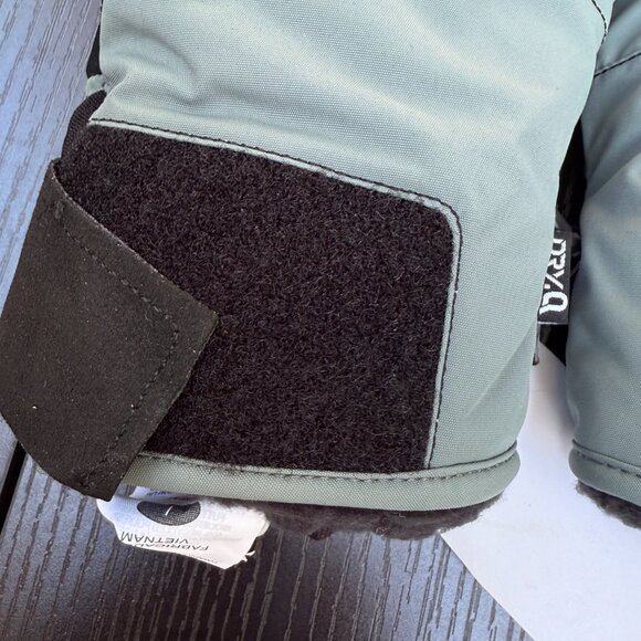 Mountain Hardwear Snojo Glove Men's Large Winter Nylon Leather Green Black New - Picture 6 of 8